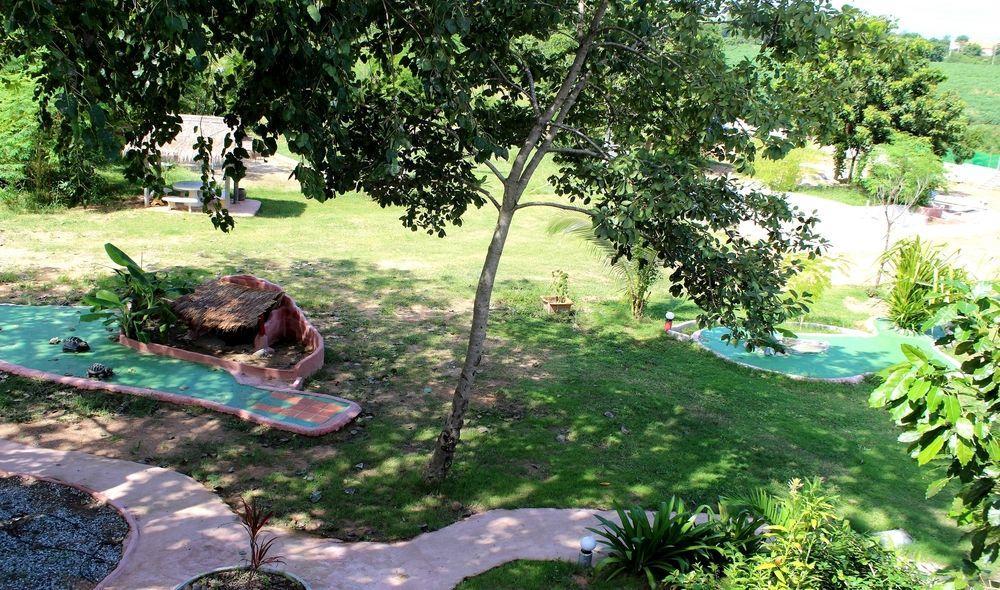 Mirabel Club Resort Jomtien Beach Zewnętrze zdjęcie