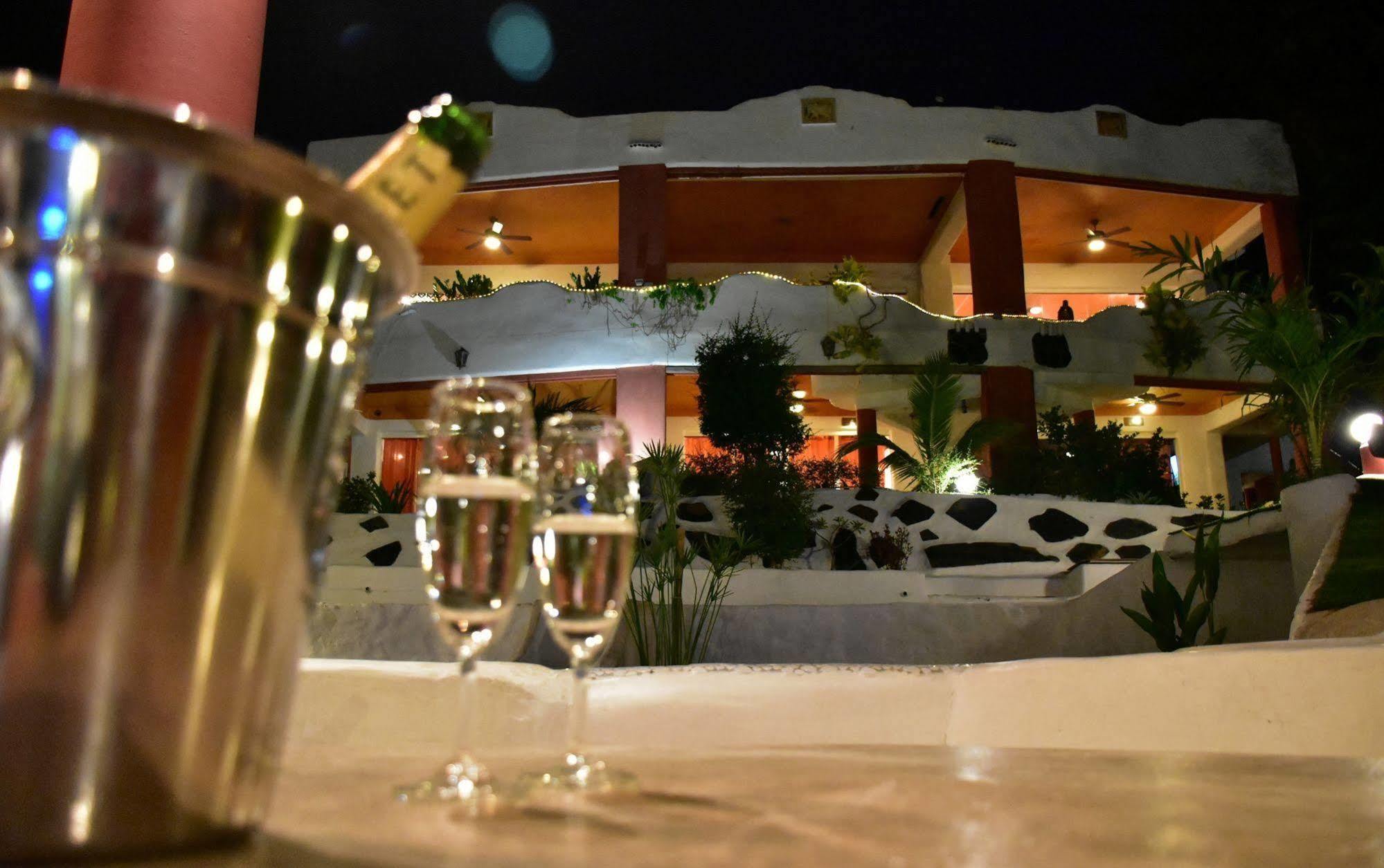 Mirabel Club Resort Jomtien Beach Zewnętrze zdjęcie